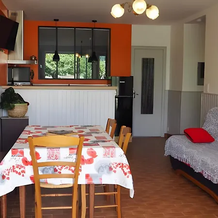 Aux Rives Du Apartment Villefranche-de-Panat