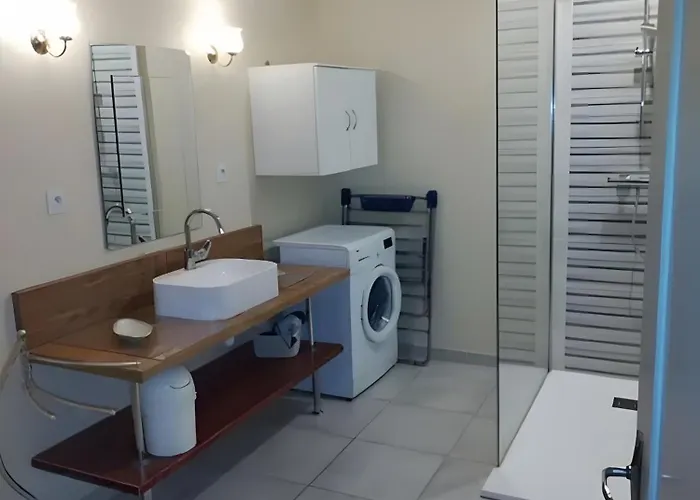 Aux Rives Du Villefranche-de-Panat